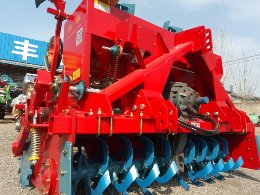 紅薯起壟機(jī)